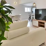Luxury Maria With Large Pool Vila *