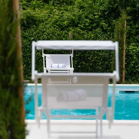 Luxury Maria With Large Pool וילה