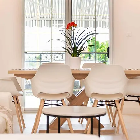 Luxury Maria With Large Pool *