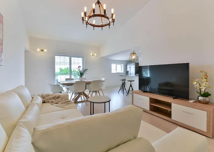 וילה Luxury Maria With Large Pool Suhovare