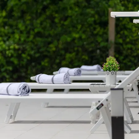 Luxury Maria With Large Pool *