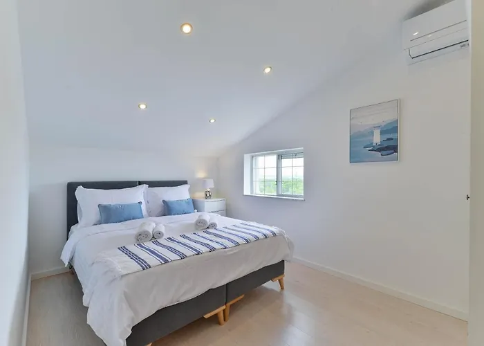 Luxury Maria With Large Pool 빌라 *